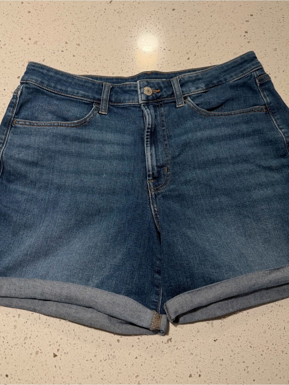 Old Navy Mid Wash Rolled-Hem Denim Shorts